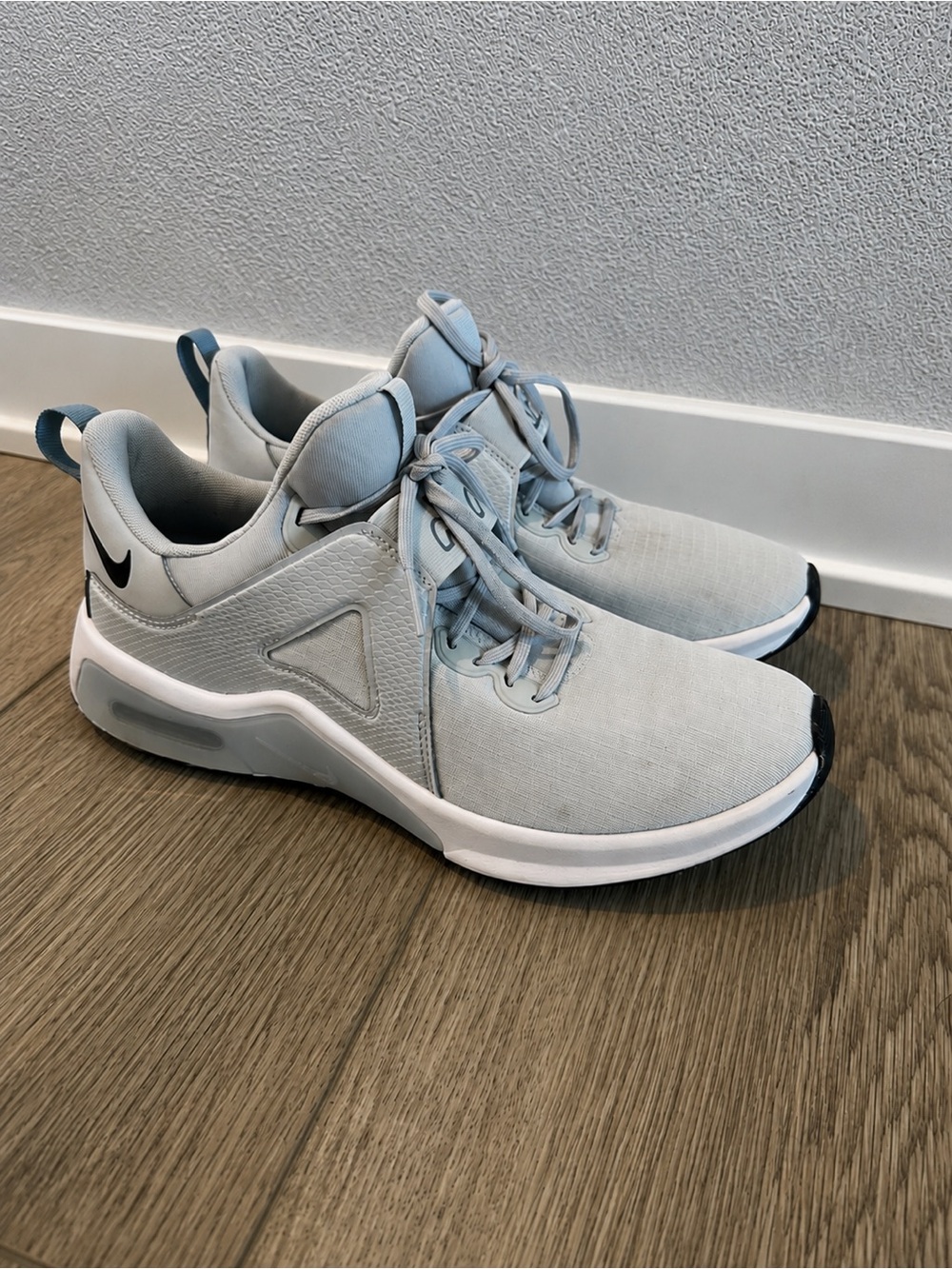 Nike women’s Light blue/ Gray and White Athletic Training Shoes